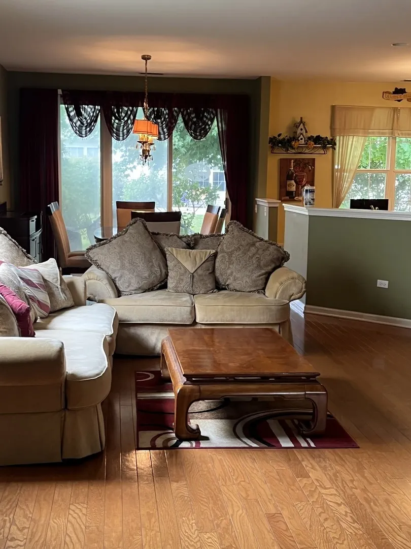 12073 Lilac Lane IL