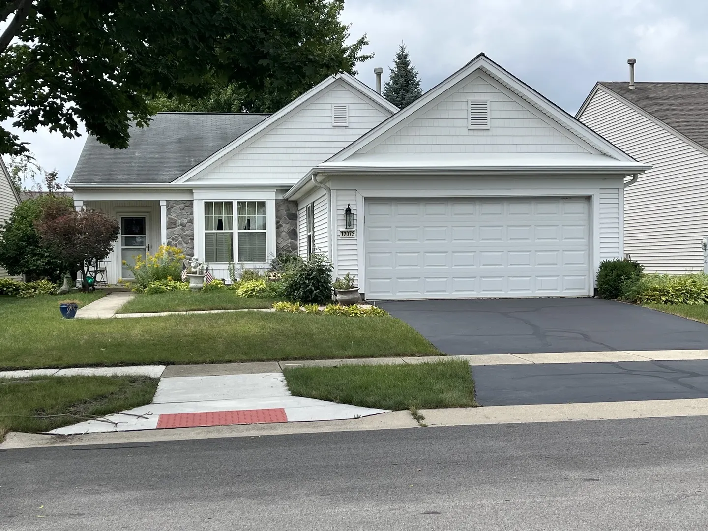 12073 Lilac Lane IL