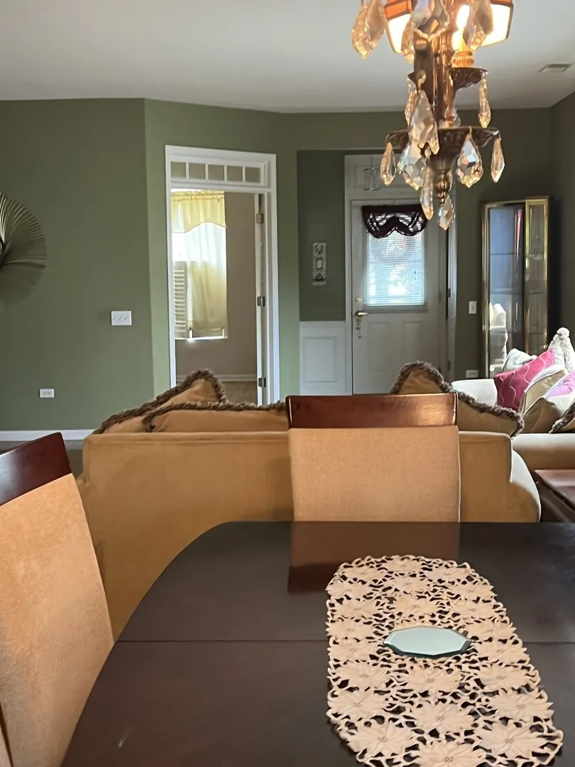 12073 Lilac Lane IL