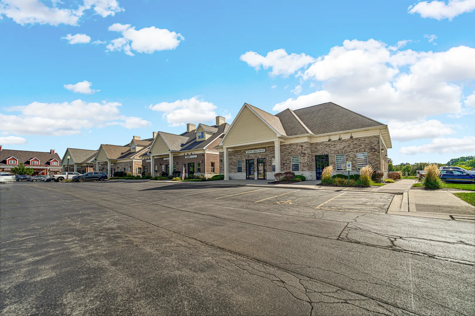 40W147 Campton Crossings Drive IL
