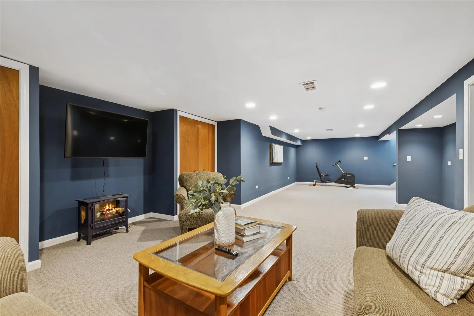 300 E Crescent Avenue IL