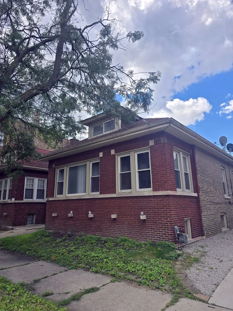 7644 S East End Avenue IL