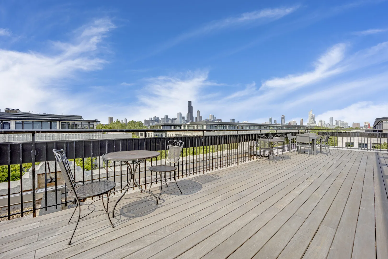 1111 W 15TH Street 224 IL