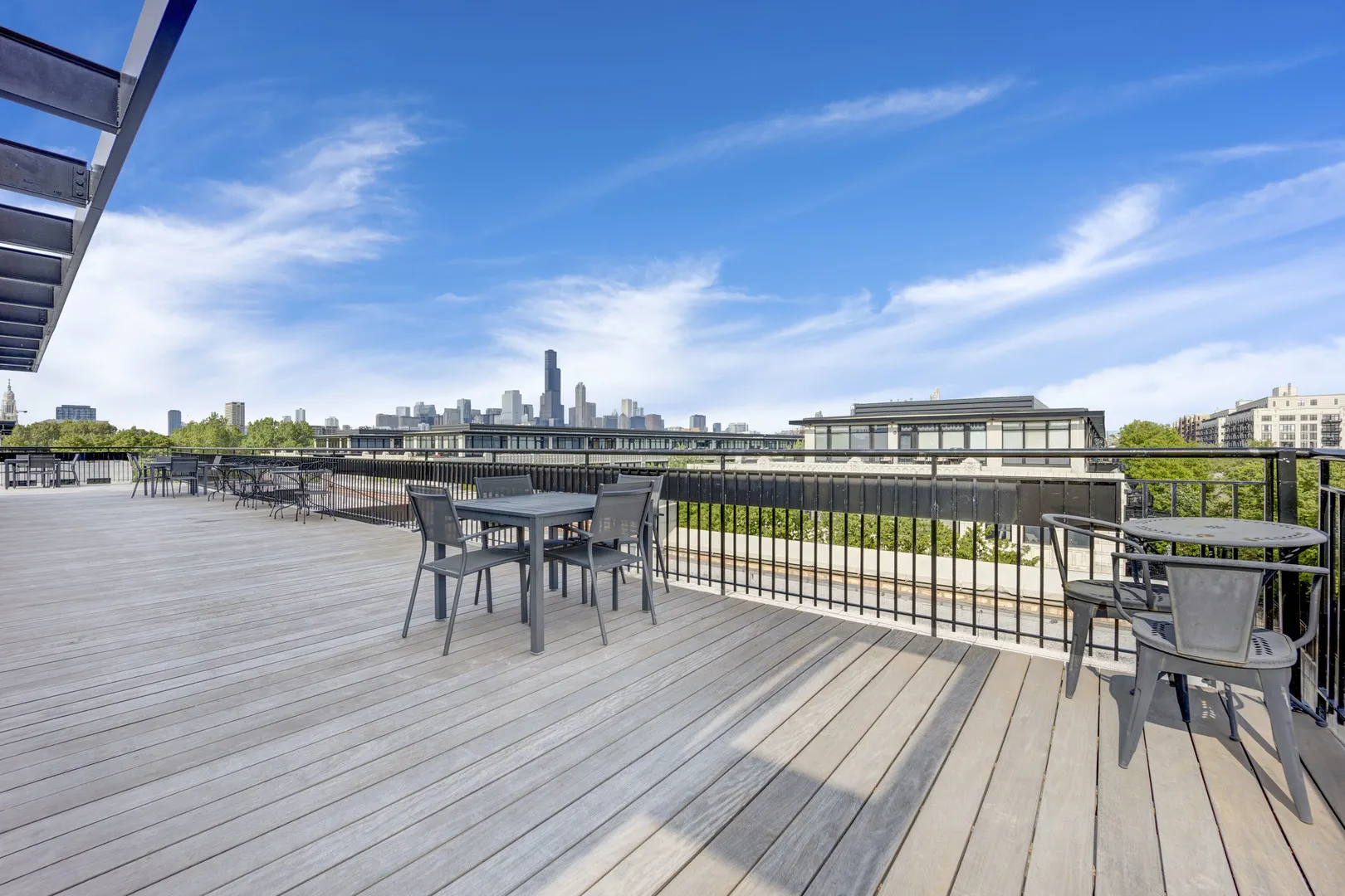 1111 W 15TH Street 224 IL