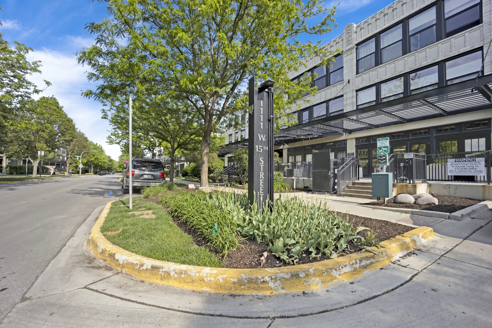 1111 W 15TH Street 224 IL