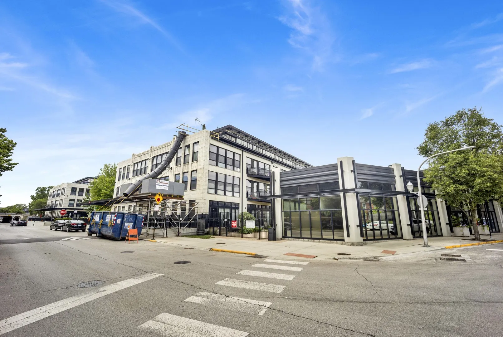 1111 W 15TH Street 224 IL