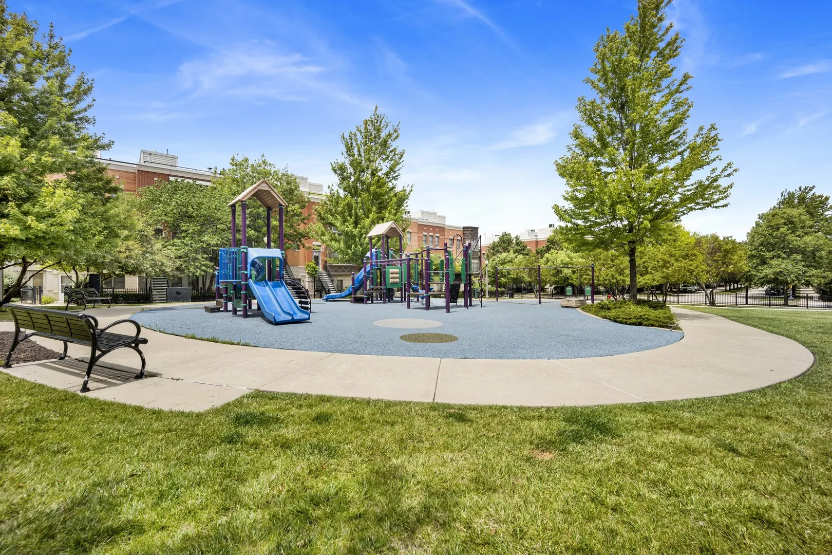 1111 W 15TH Street 224 IL