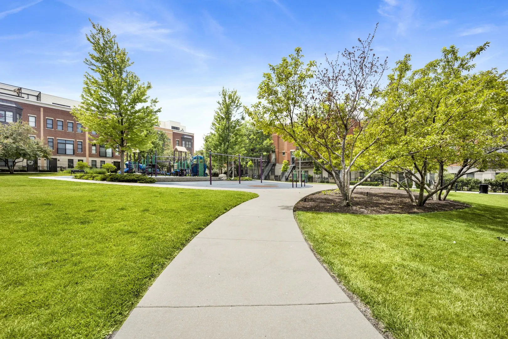 1111 W 15TH Street 224 IL