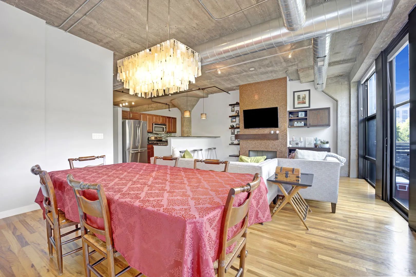 1111 W 15TH Street 224 IL
