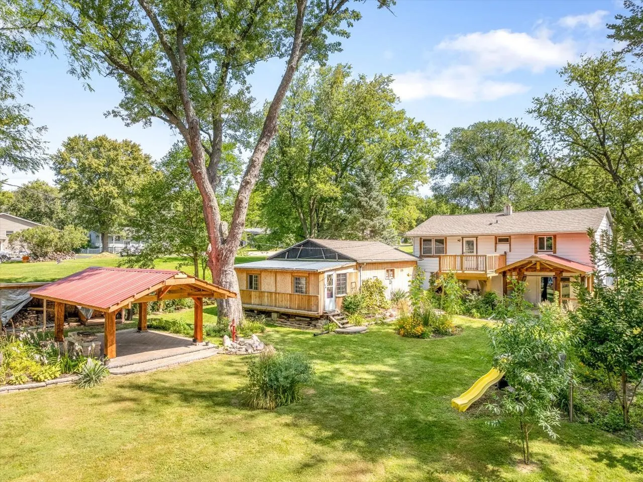 5825 Kirkwood Drive IL