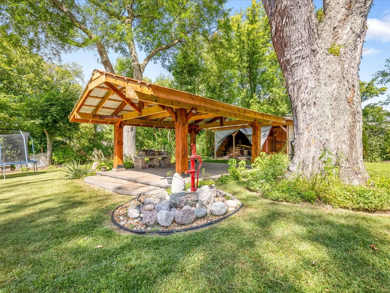 5825 Kirkwood Drive IL