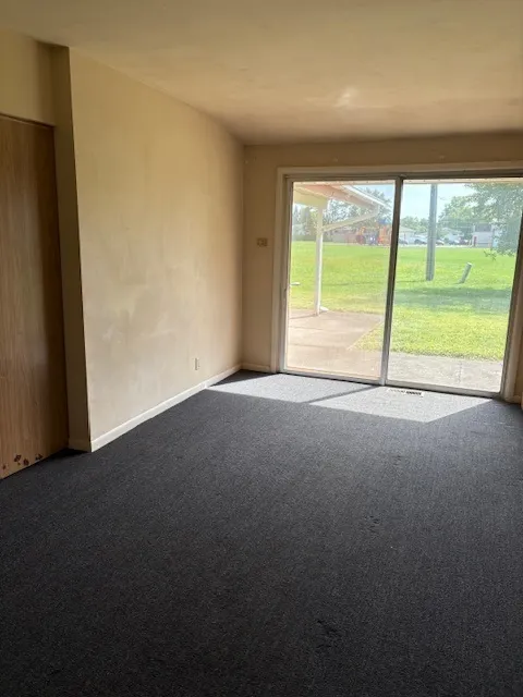 3363 S Manor Drive IL