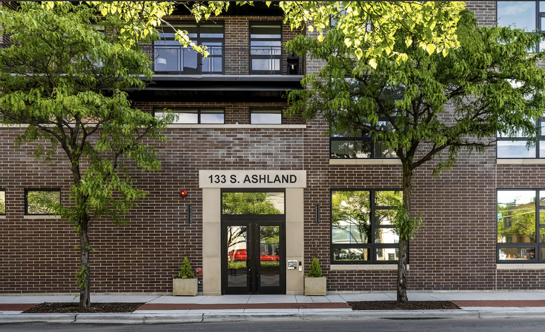 133 S Ashland Avenue 404 IL