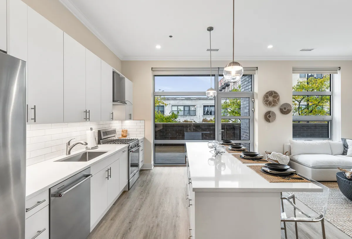 133 S Ashland Avenue 404 IL