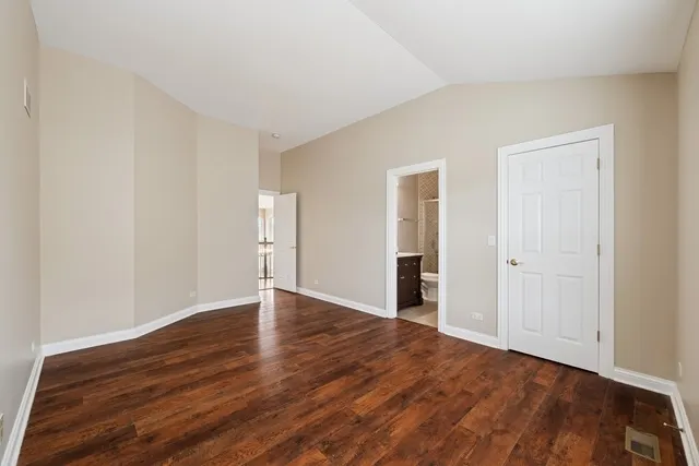 1619 Patriot Boulevard IL