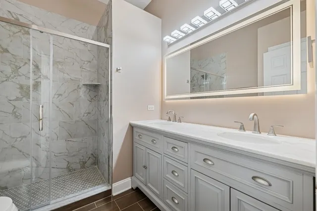 1619 Patriot Boulevard IL