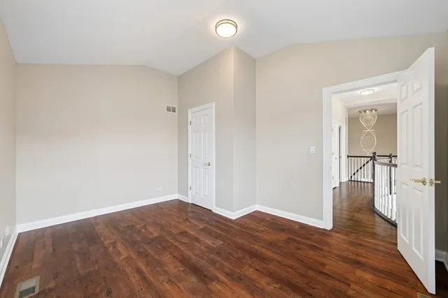 1619 Patriot Boulevard IL