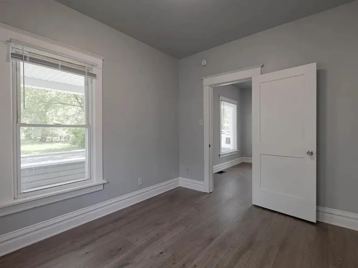 453 Water Street IL