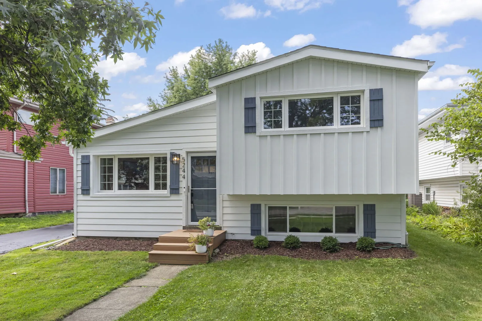 5244 Benton Avenue IL