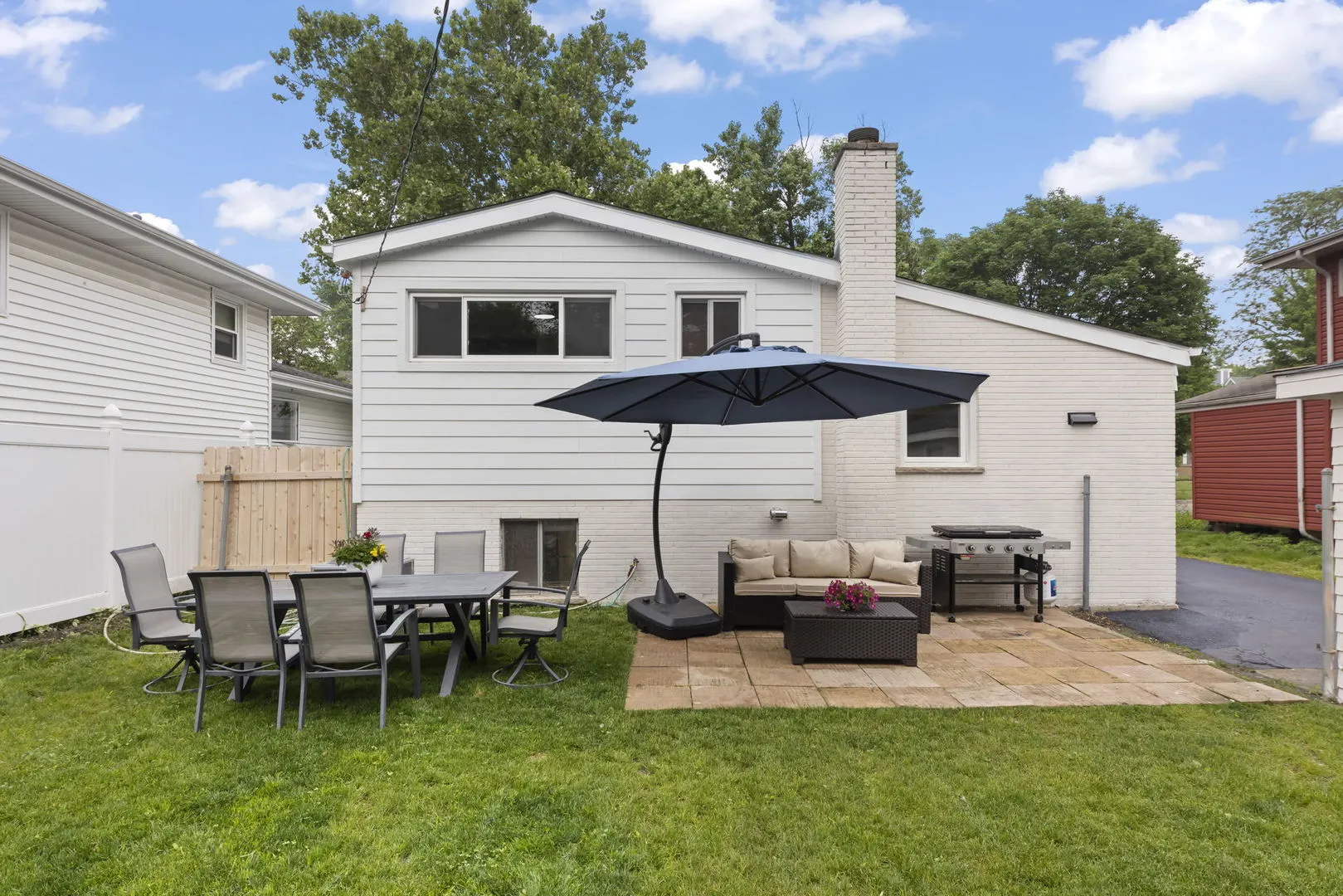 5244 Benton Avenue IL