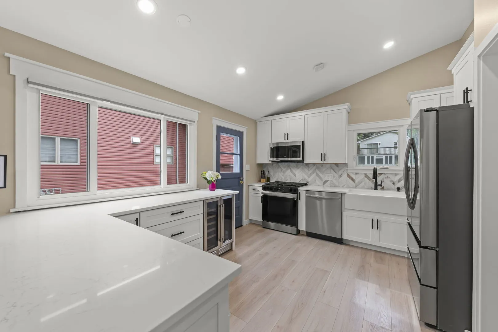 5244 Benton Avenue IL