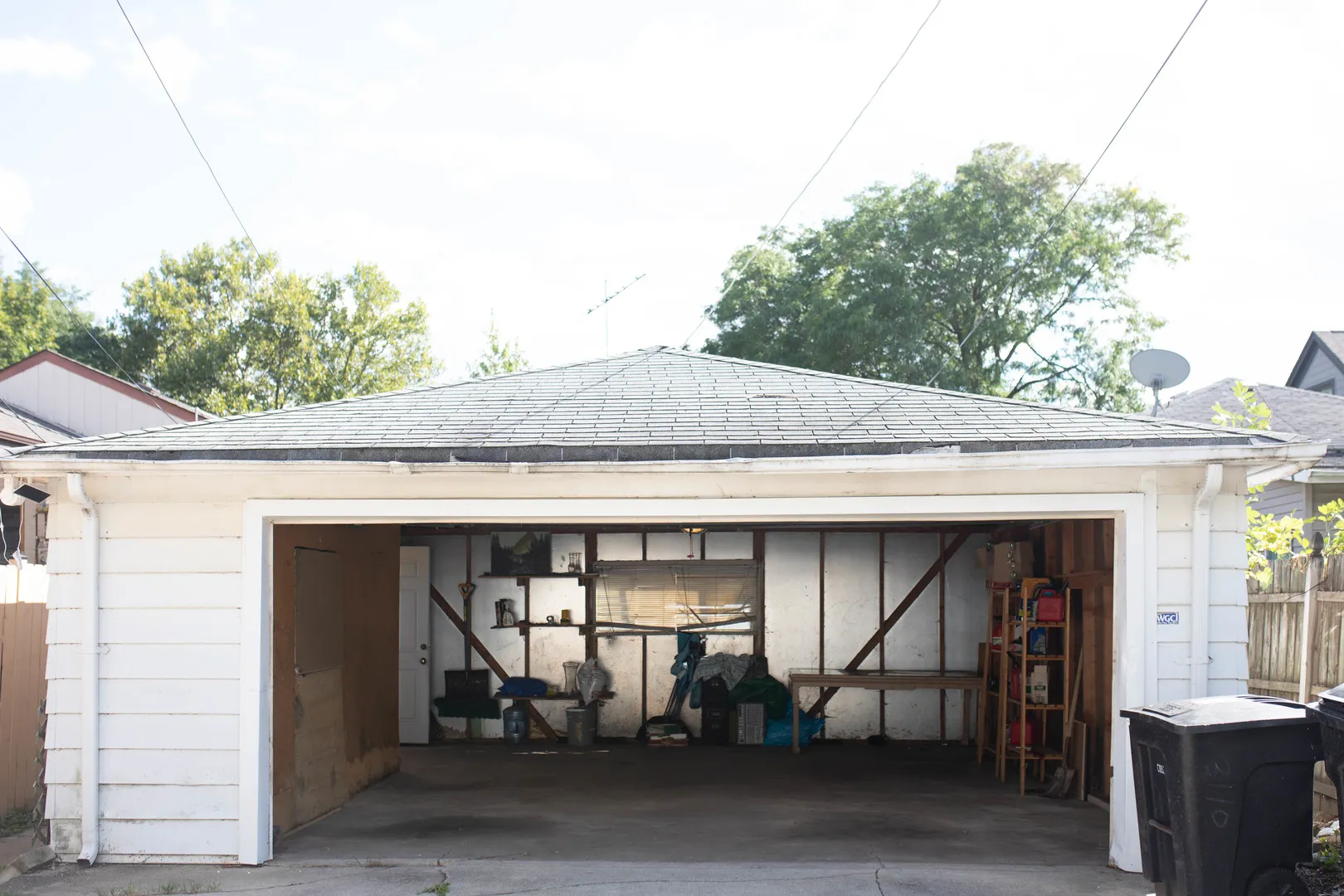 3110 W Jarvis Avenue IL