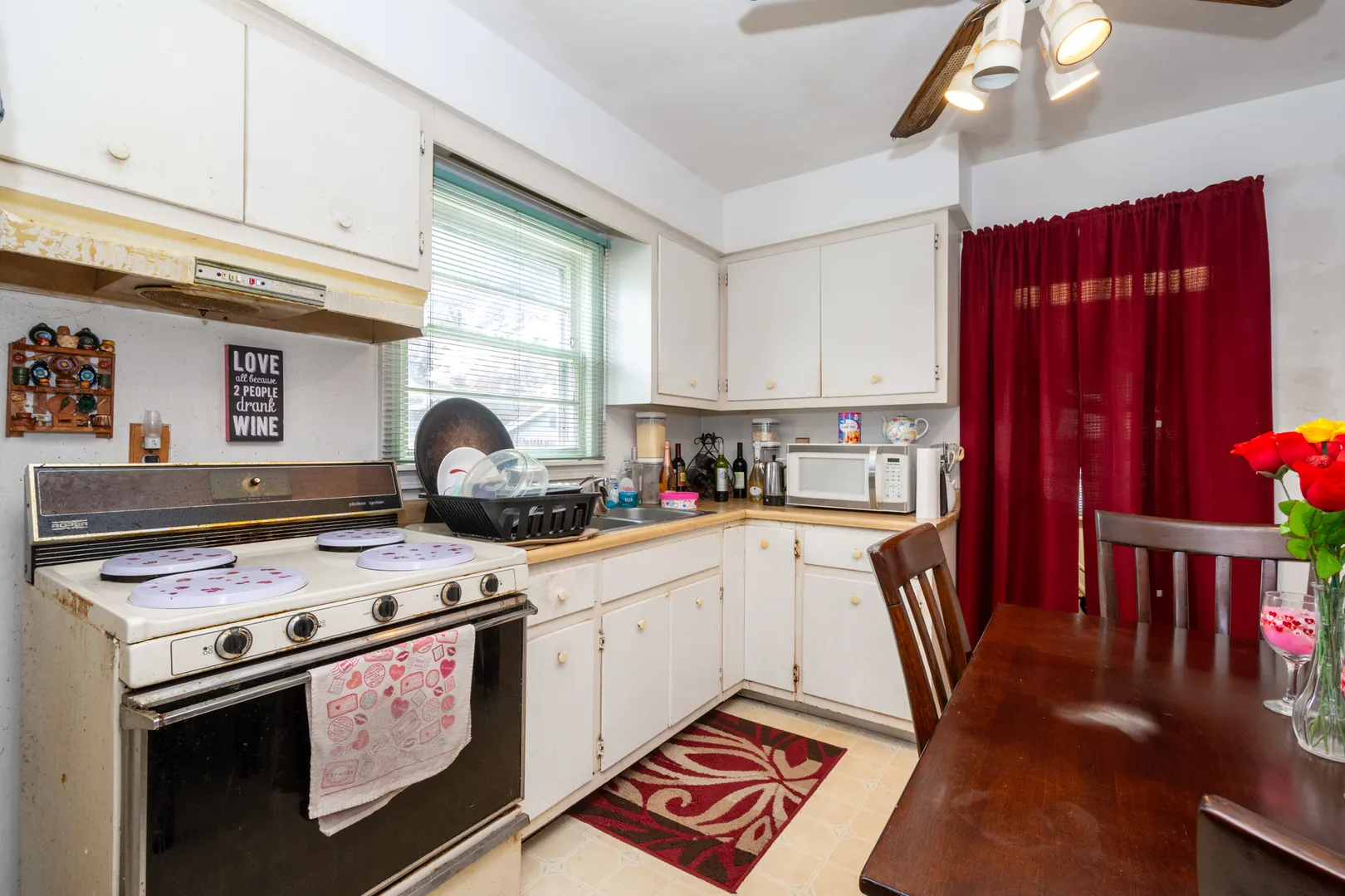 276 Hickory Lane IL