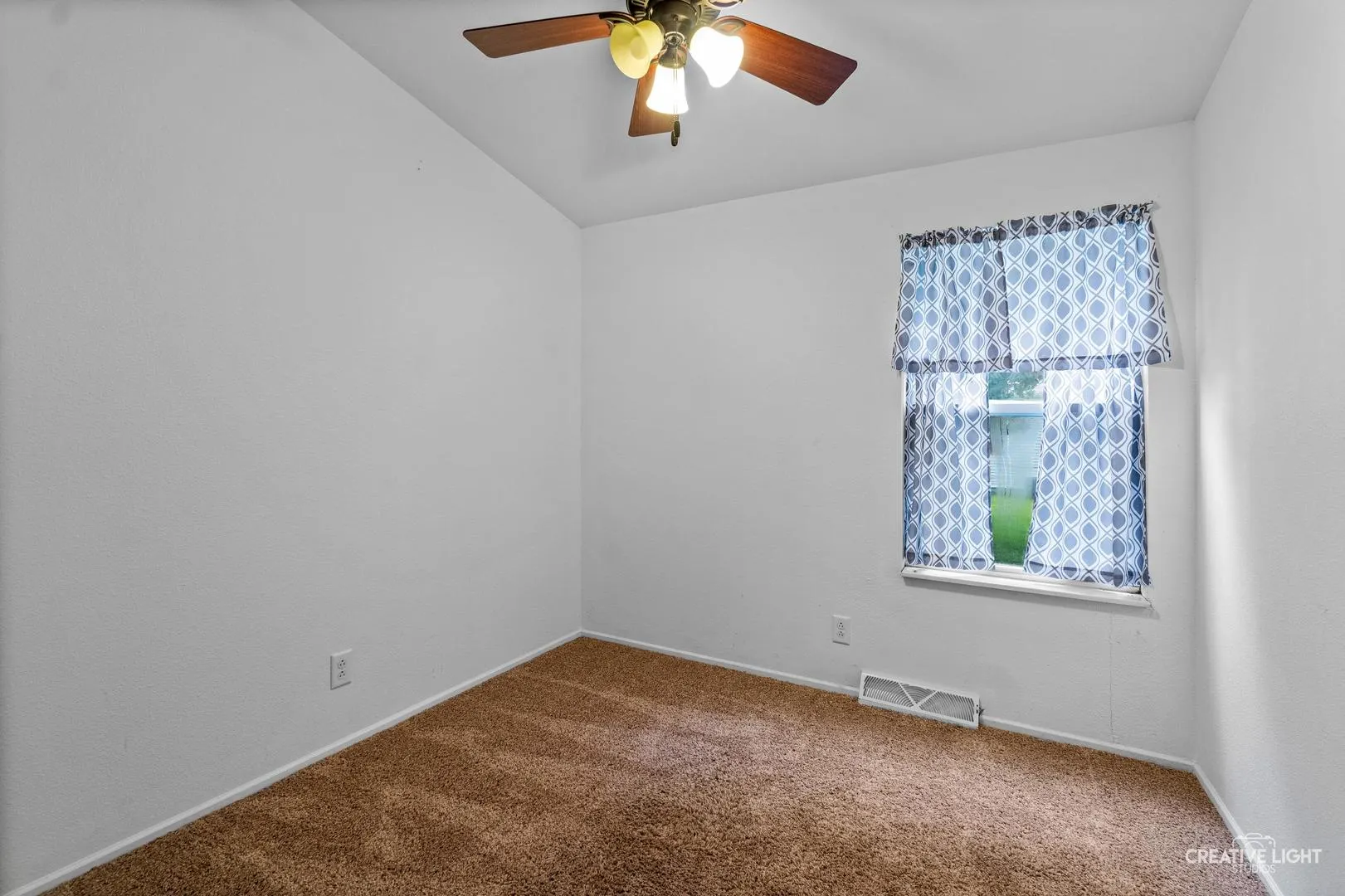 120 Cardinal Lane A IL