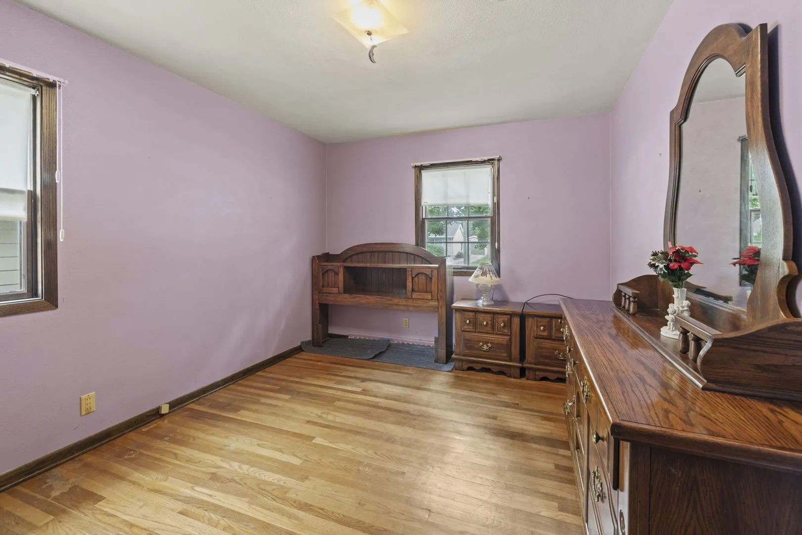 1430 S Blackhawk Avenue IL