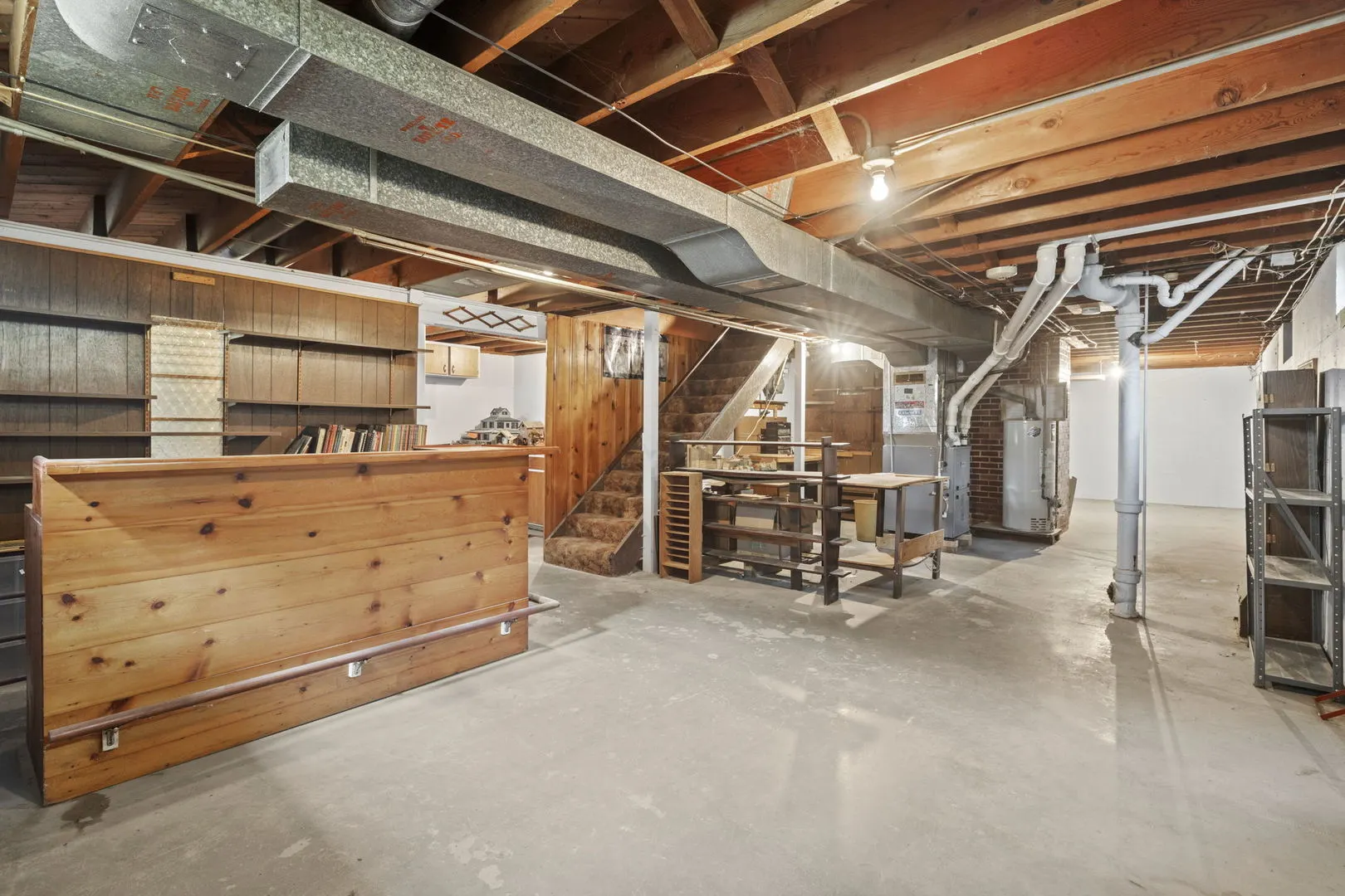 1430 S Blackhawk Avenue IL
