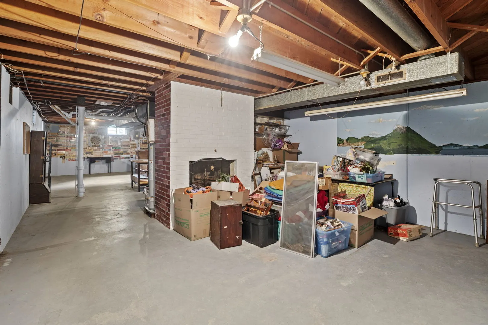 1430 S Blackhawk Avenue IL