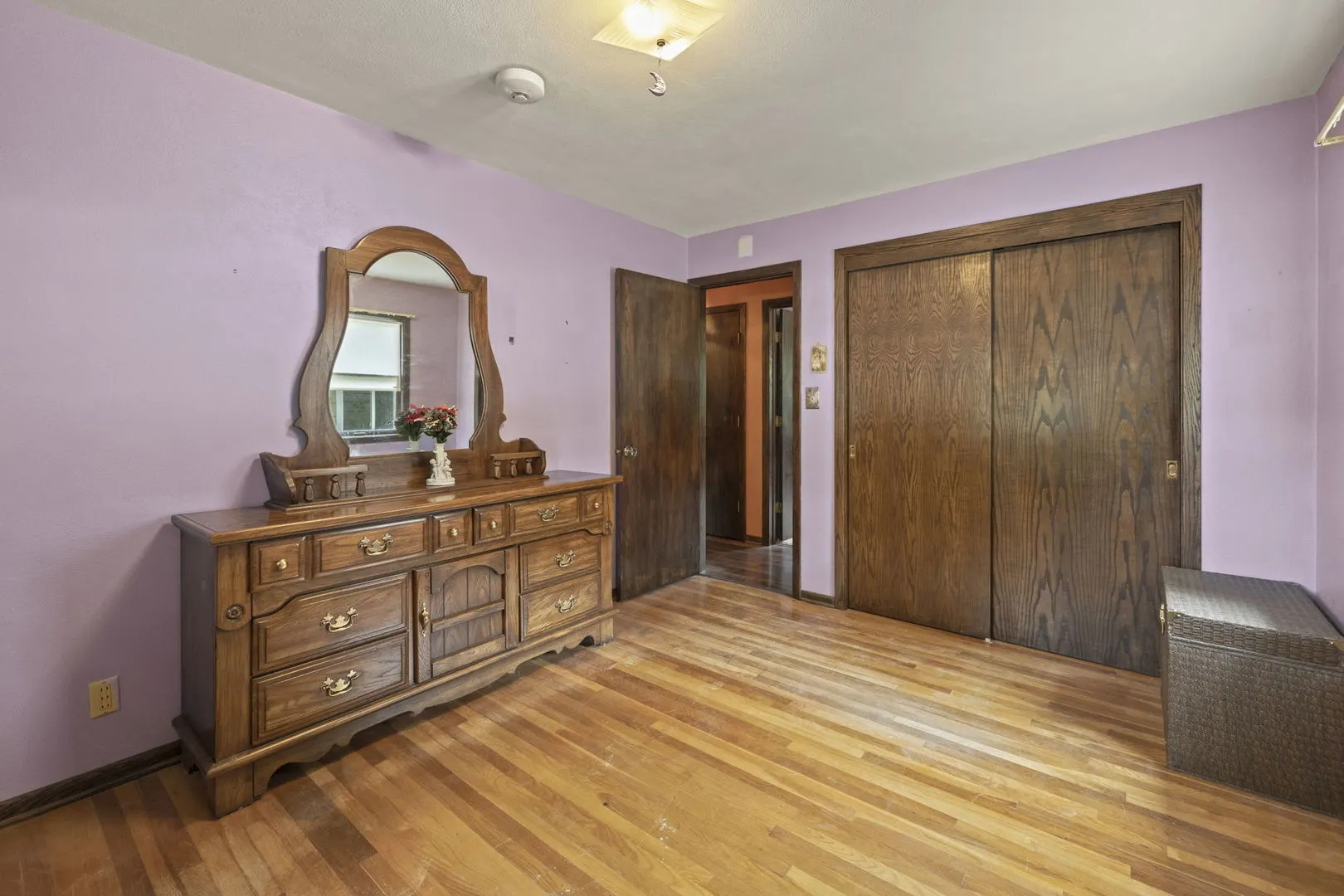 1430 S Blackhawk Avenue IL