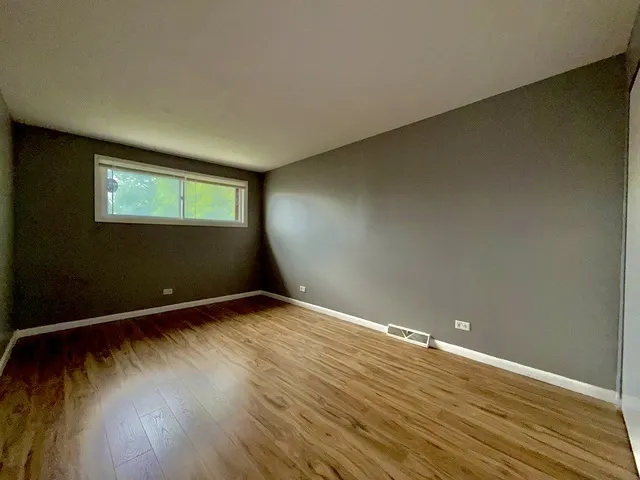 9117 Barberry Lane IL