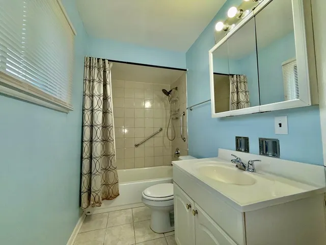 9117 Barberry Lane IL