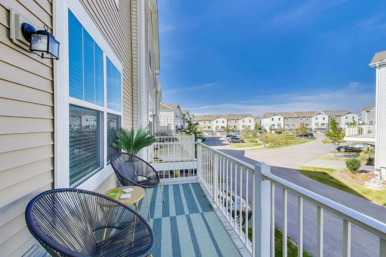 2376 Southwind Boulevard IL