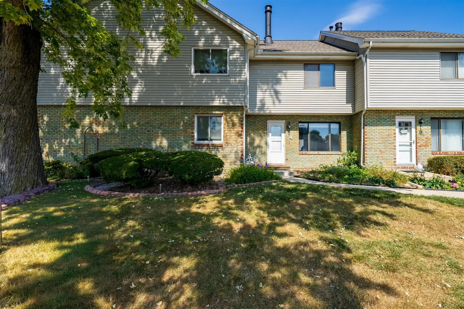 1402 Keller Road 4 IL