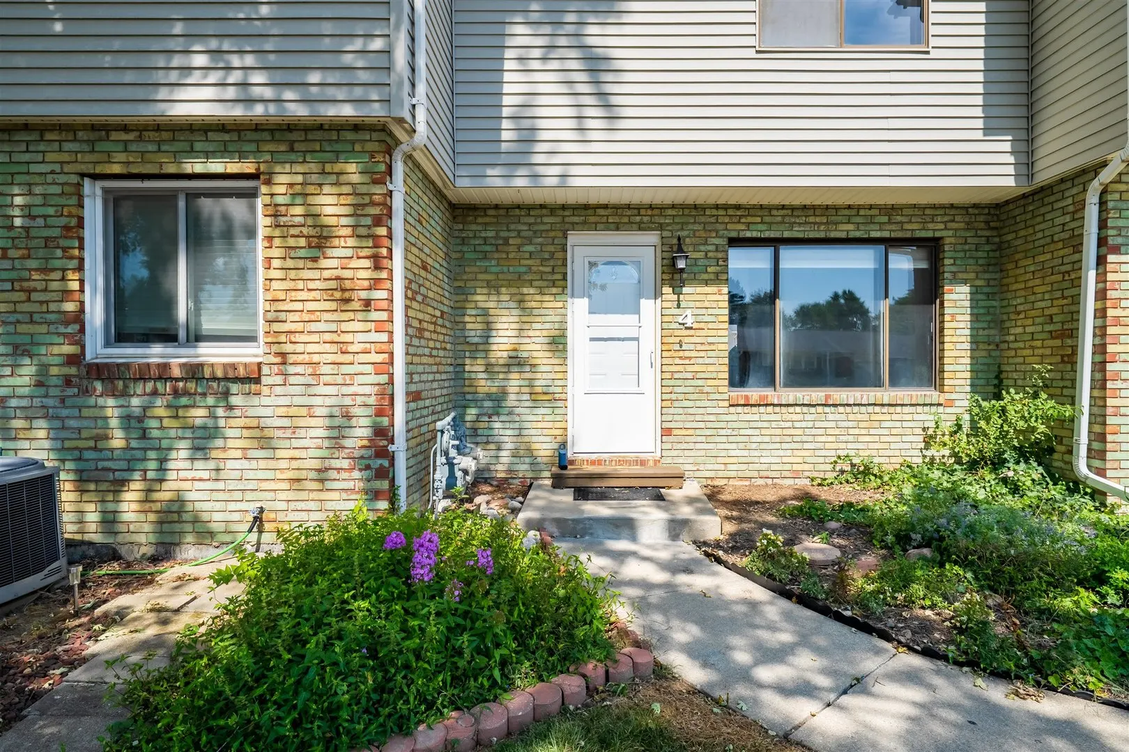 1402 Keller Road 4 IL
