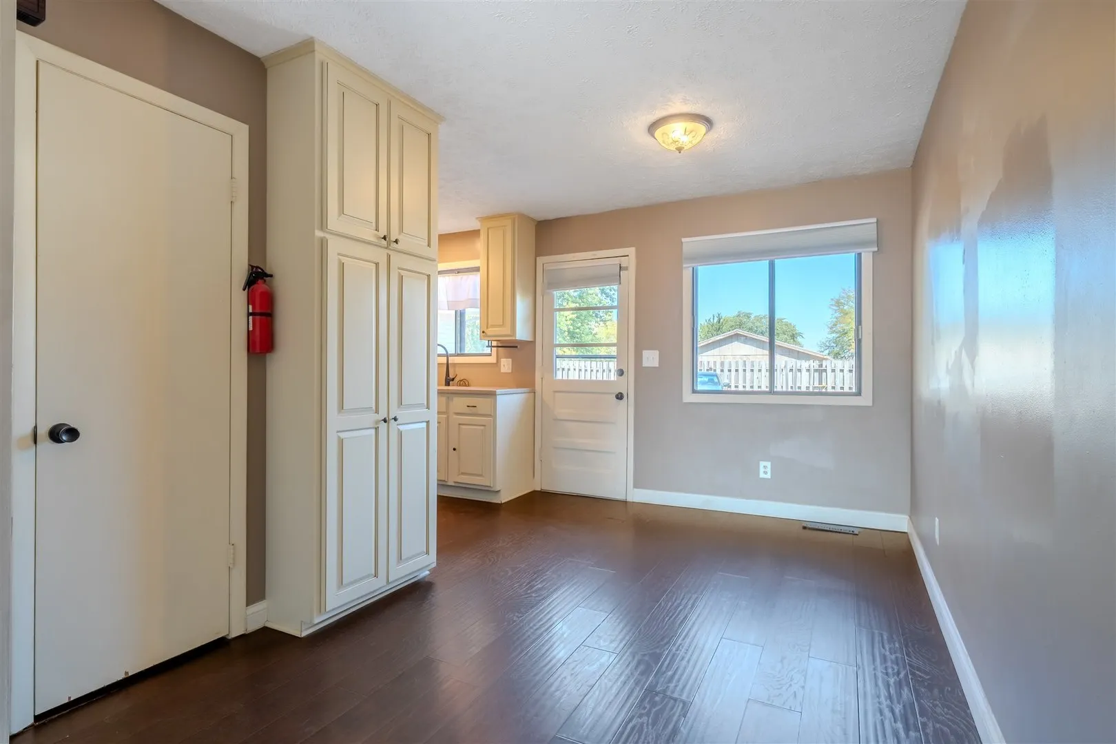 1402 Keller Road 4 IL