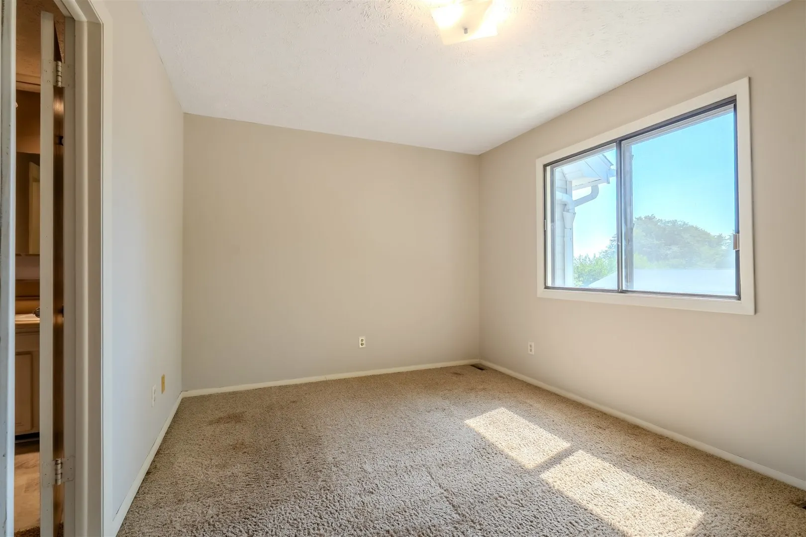 1402 Keller Road 4 IL