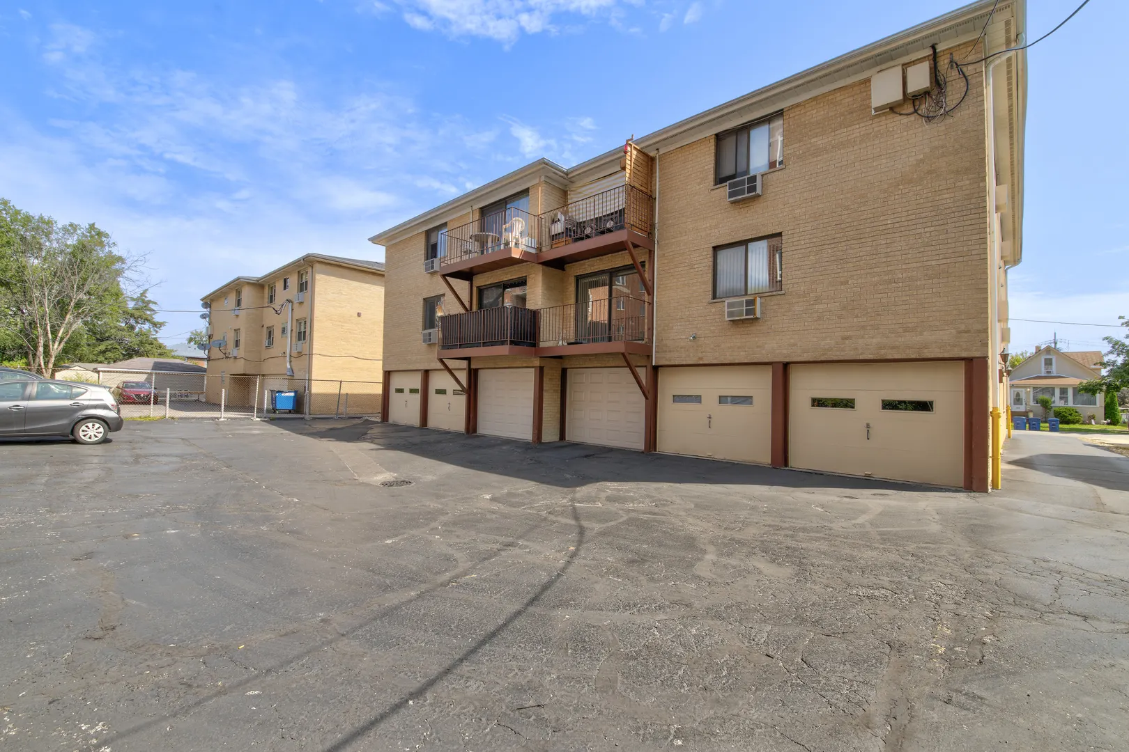 394 Alles Street 3B IL