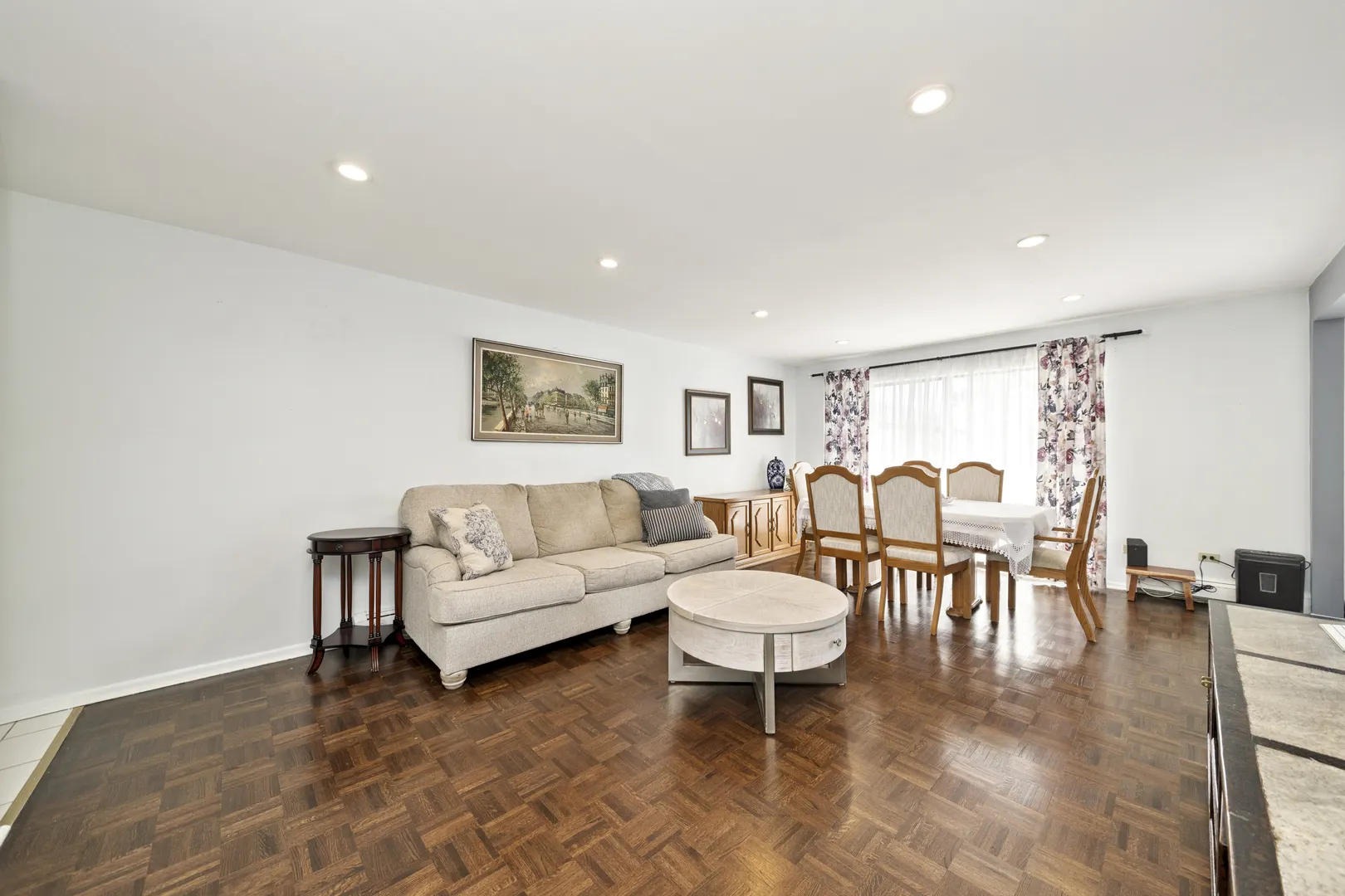 394 Alles Street 3B IL