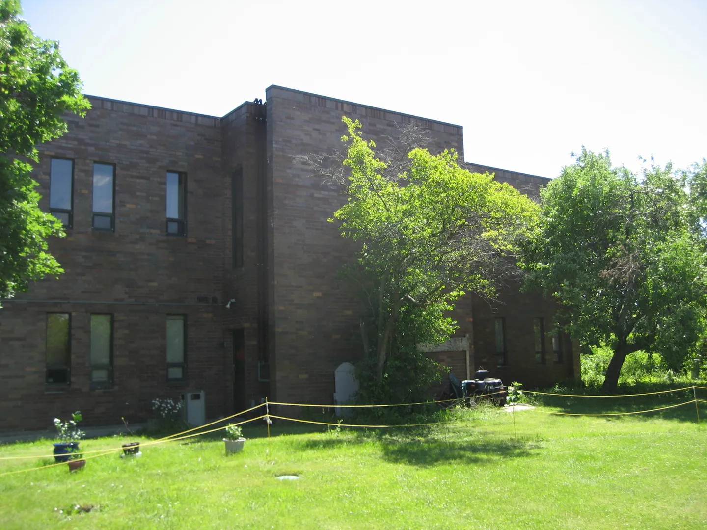 1040 S MILWAUKEE Avenue 235 IL