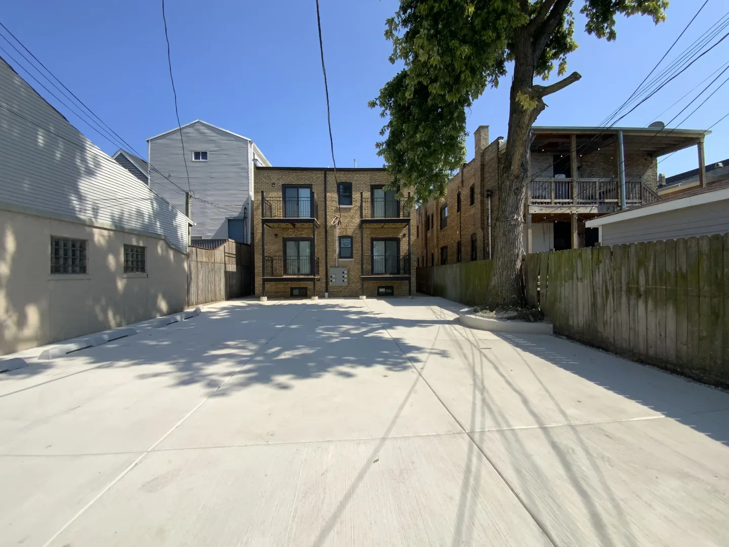 3014 N California Avenue 2FE IL