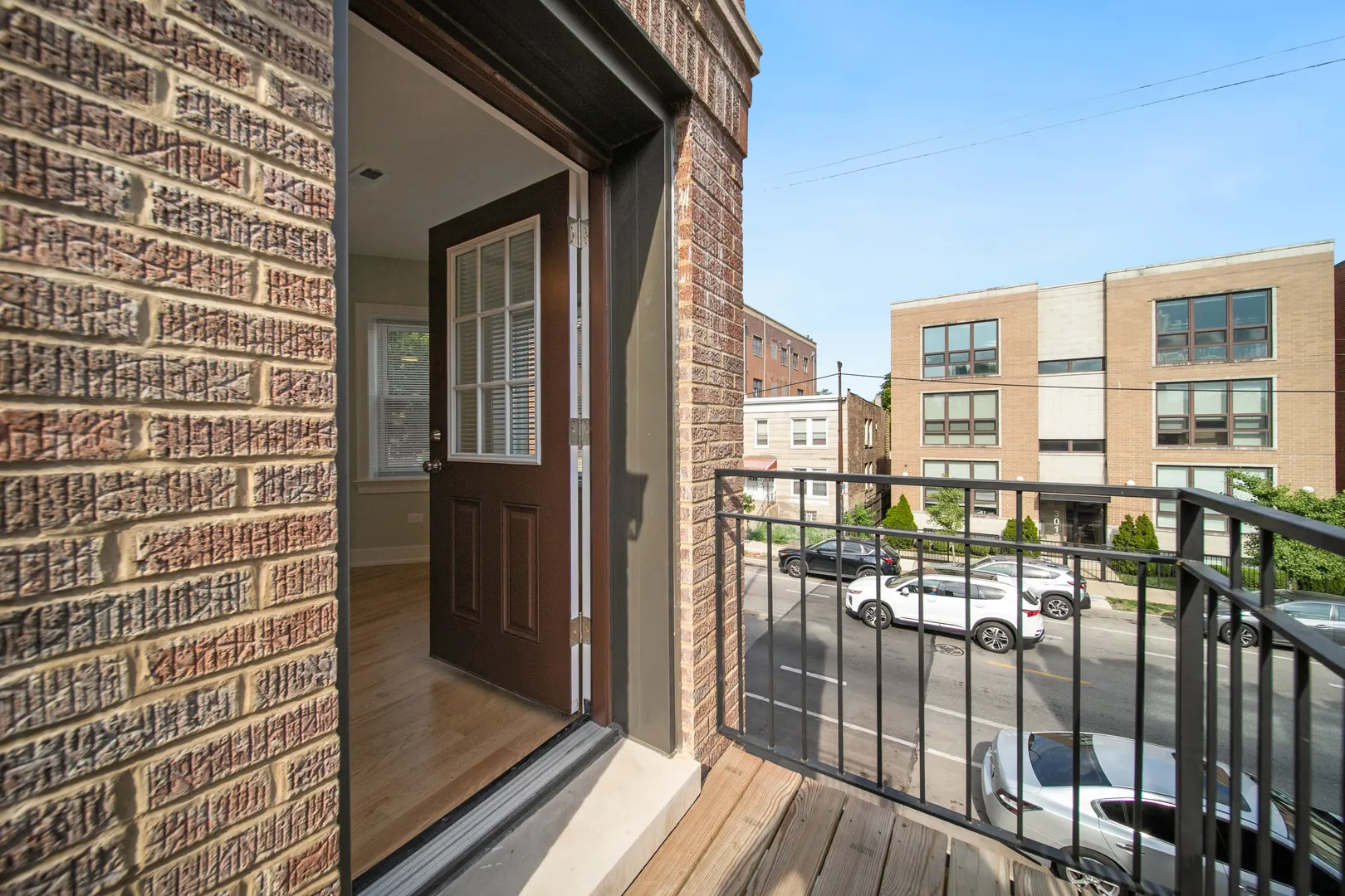 3014 N California Avenue 2FE IL
