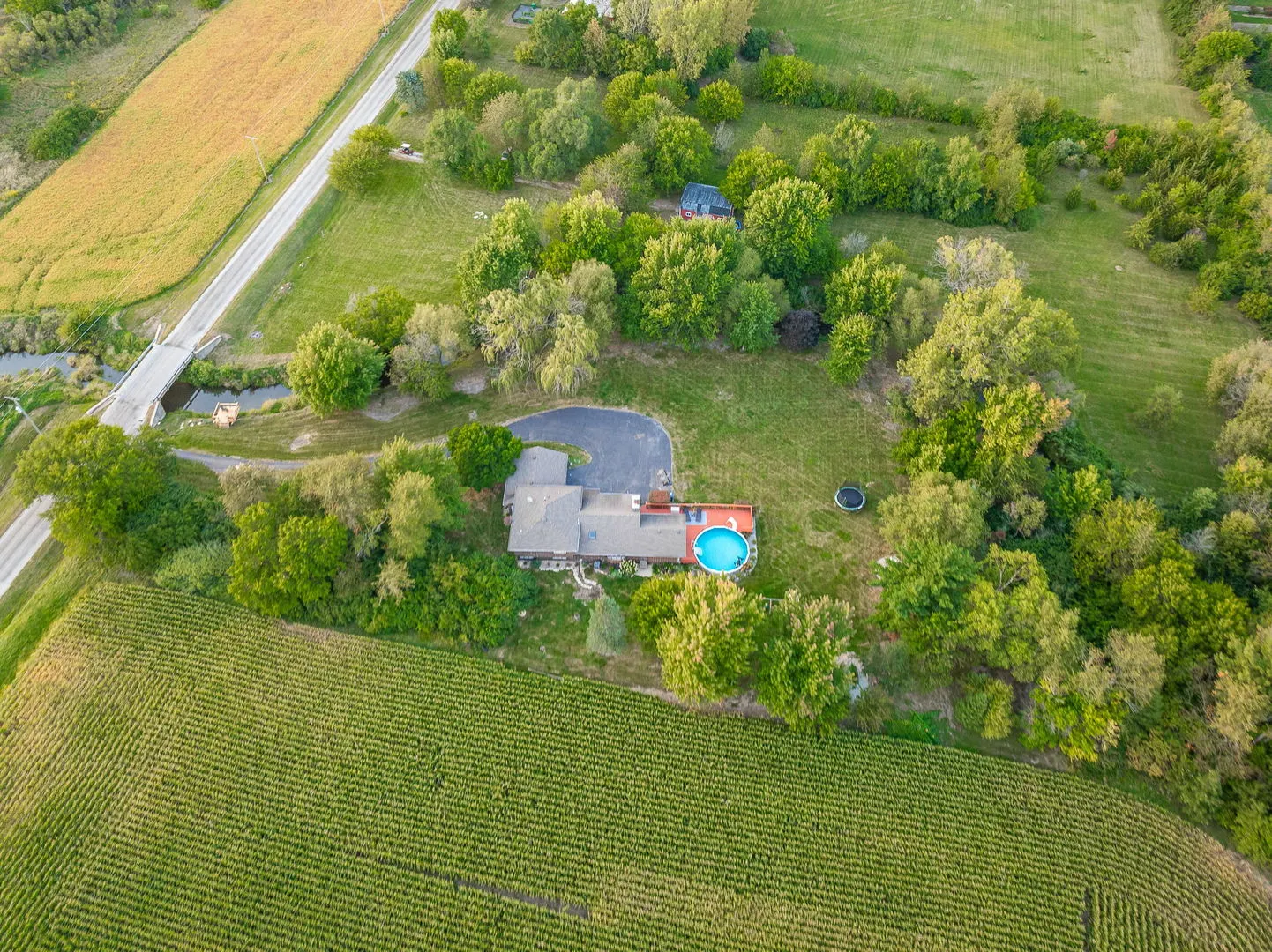 26065 S Schoolhouse Road IL