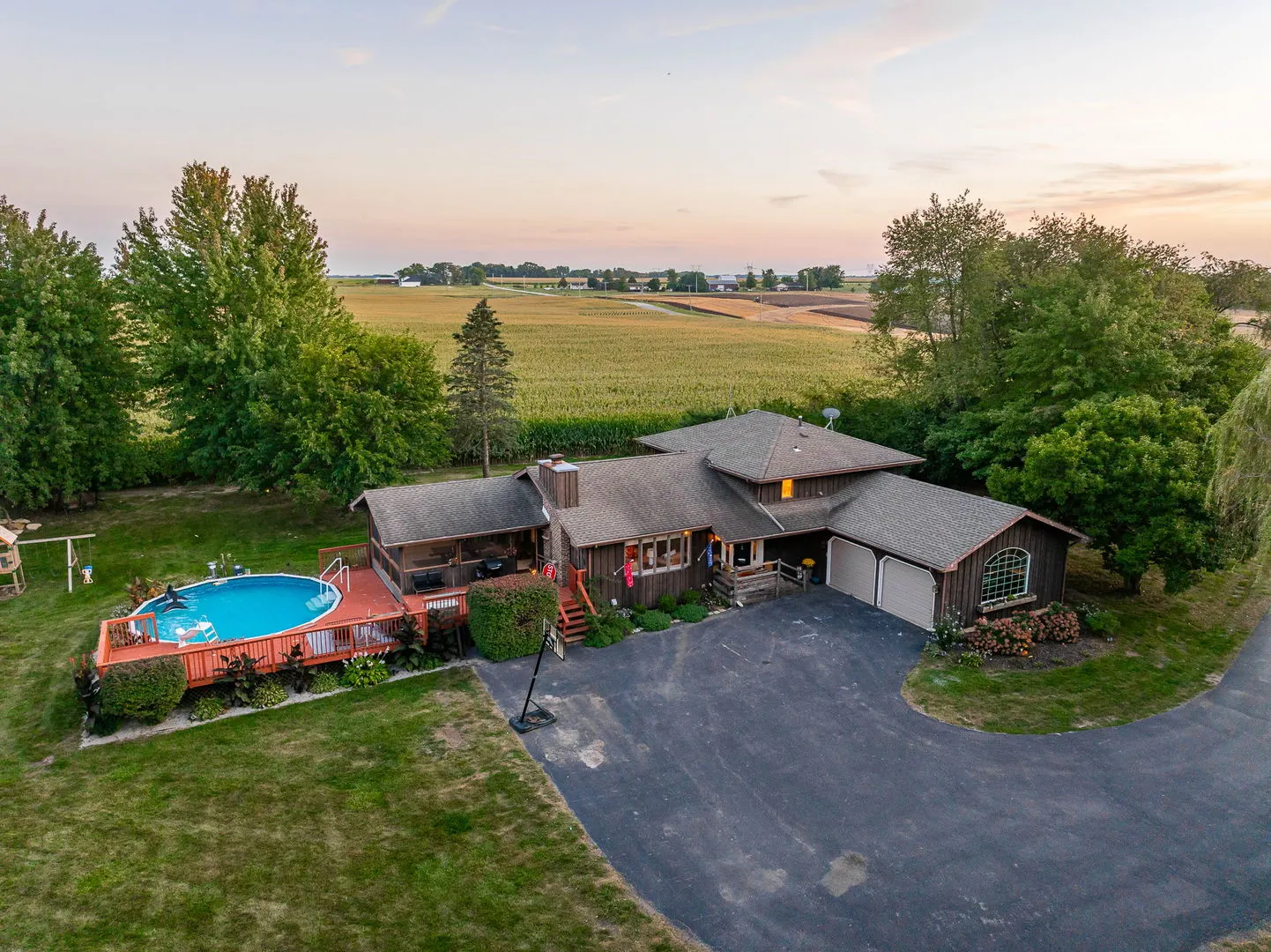 26065 S Schoolhouse Road IL
