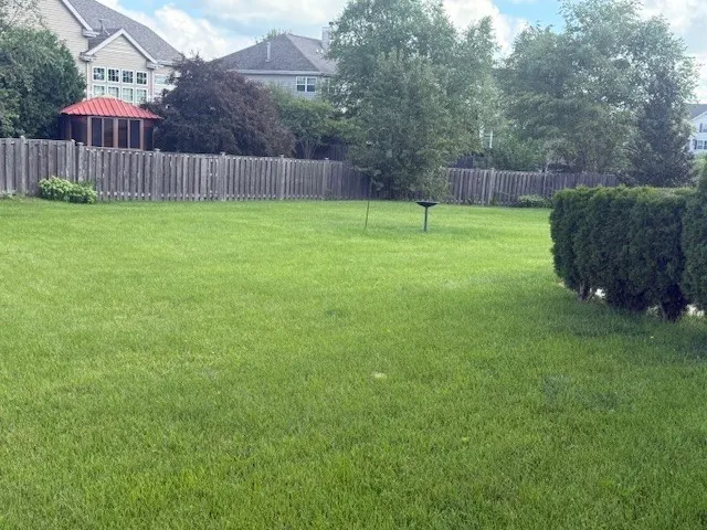 883 Prairie Crossing Drive IL
