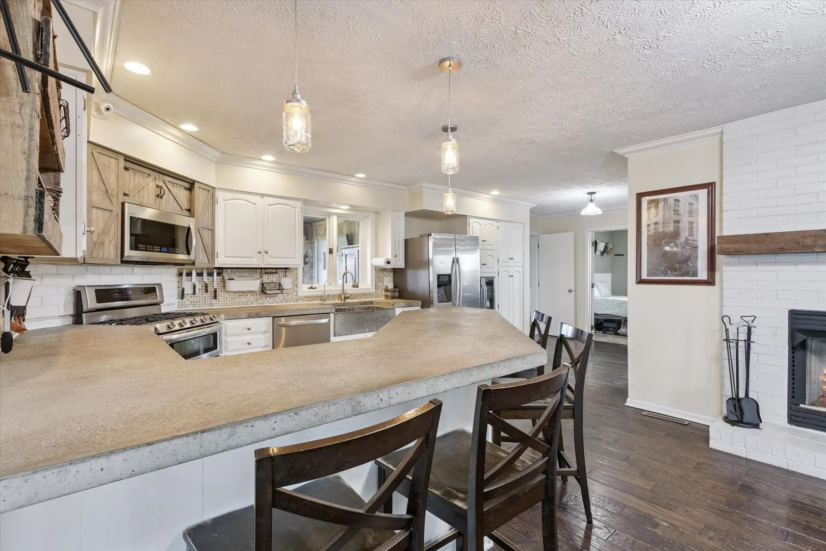 8548 E Edwardsville Road IL