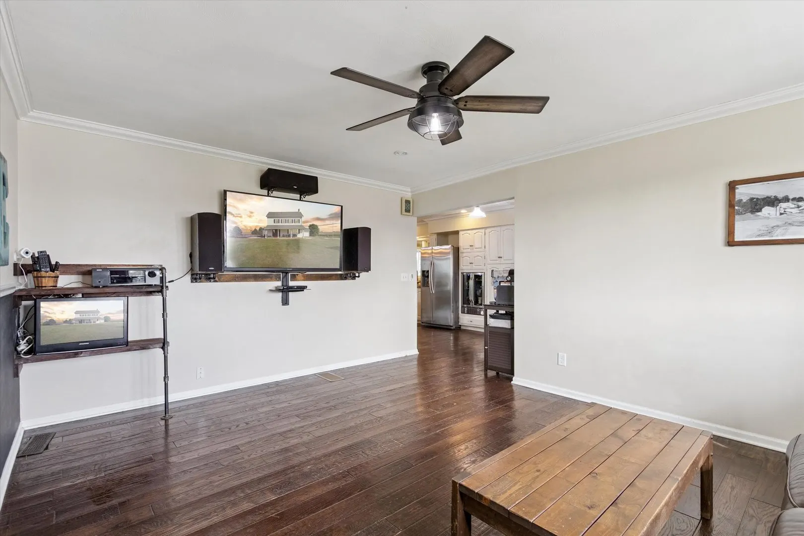 8548 E Edwardsville Road IL