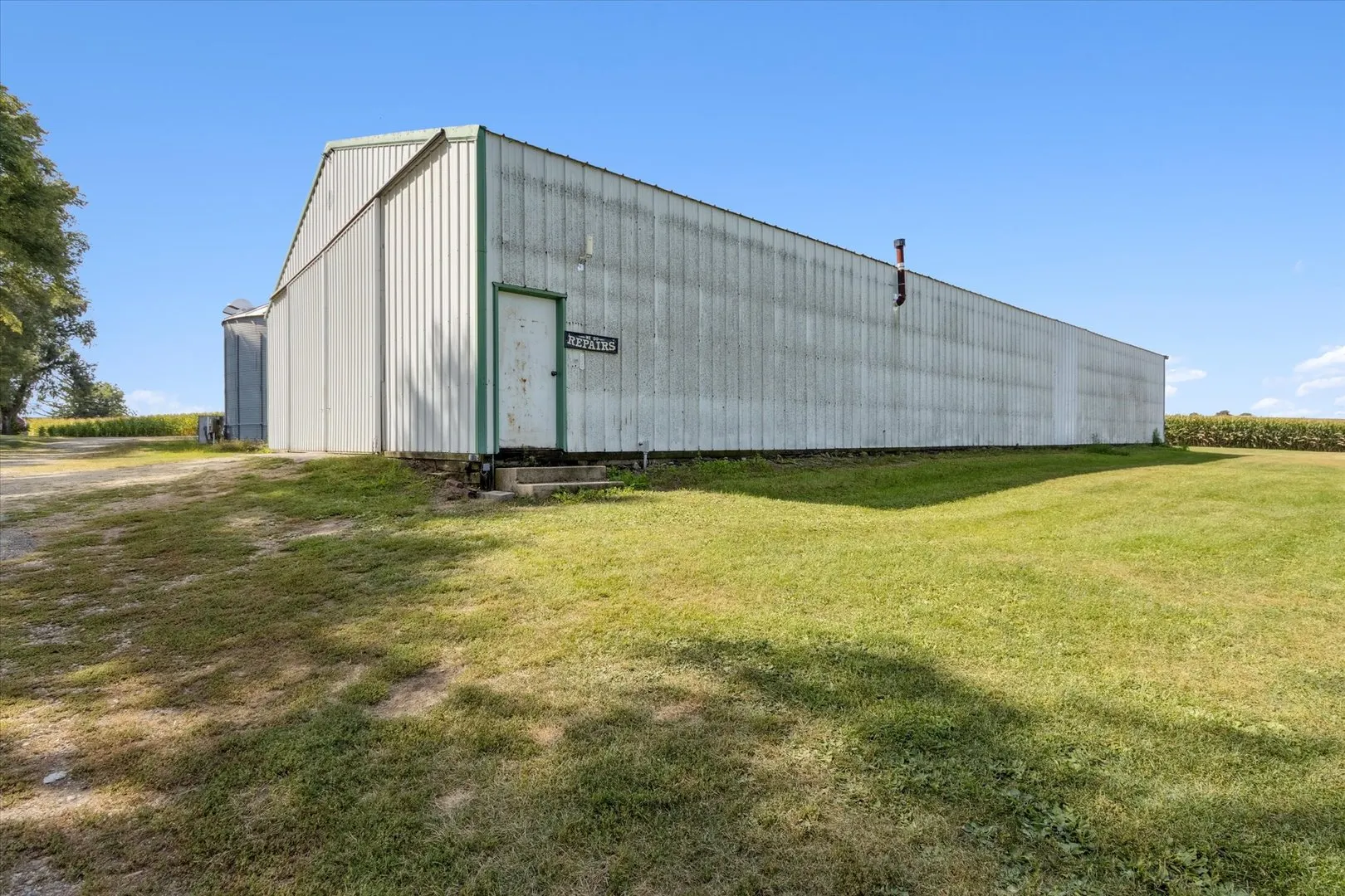 8548 E Edwardsville Road IL